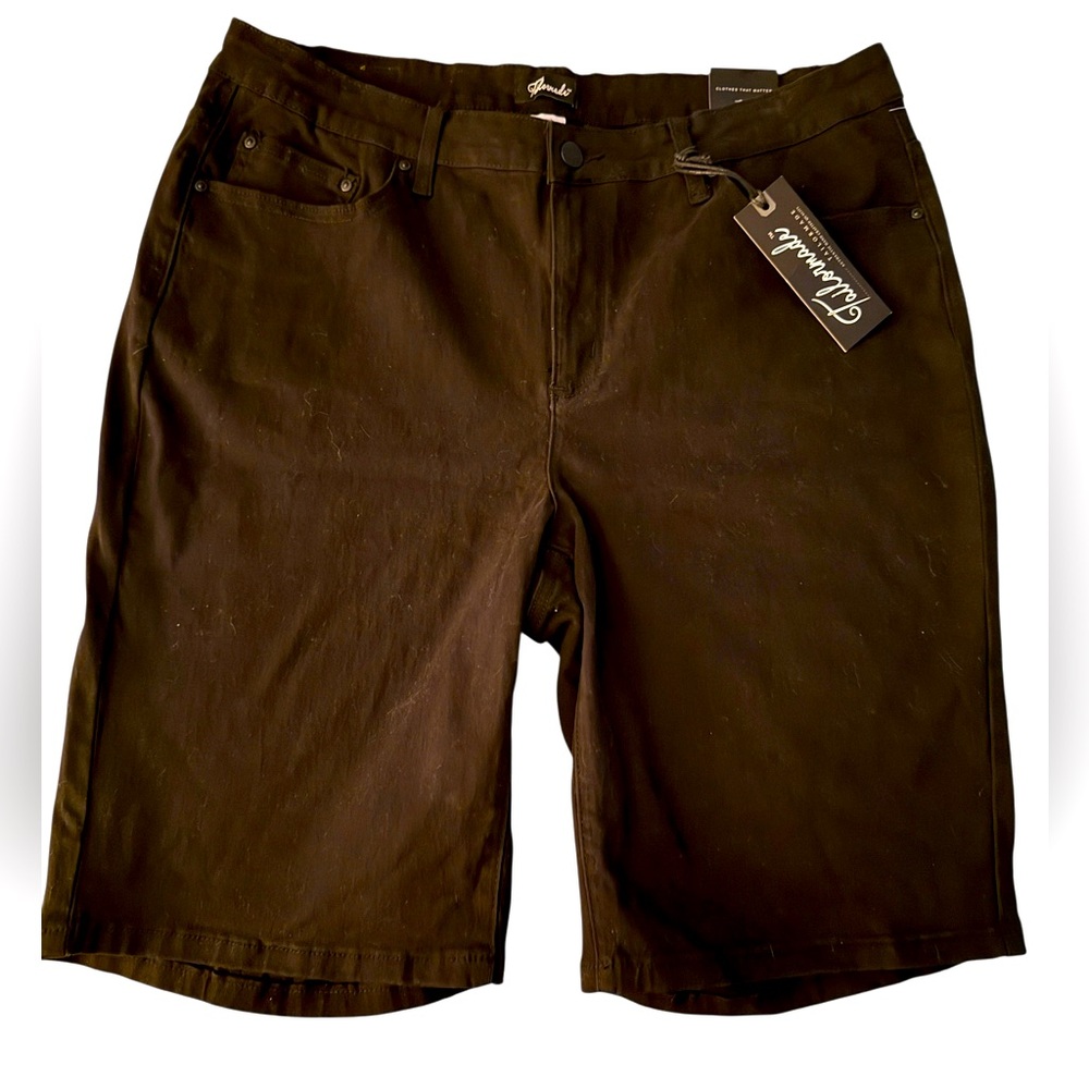 Tailormade Woman’s Bermuda Shorts 18W